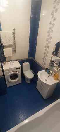 Продается просторная 2-х комнатная сталинка, ул. Депутатская Макеевка