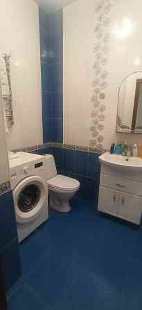 Продается просторная 2-х комнатная сталинка, ул. Депутатская Макеевка