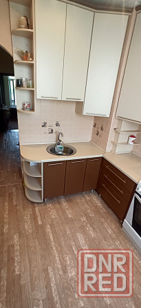 Продается просторная 2-х комнатная сталинка, ул. Депутатская Макеевка - изображение 2