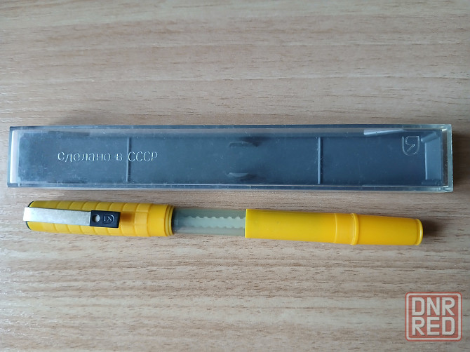 Перьевая ручка в футляре, заправляется чернилами Донецк - изображение 4