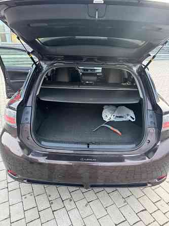 Пpoдaм Lеxus ct200h в отличном состоянии. Донецк