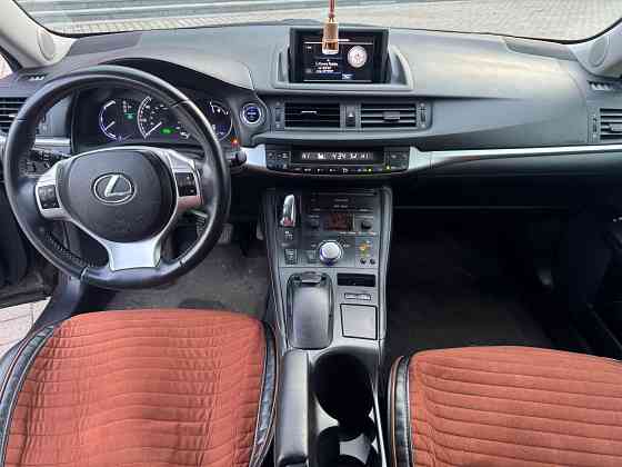 Пpoдaм Lеxus ct200h в отличном состоянии. Донецк