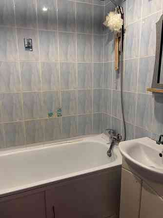 Продам двухкомнатную квартиру на Жарикова Донецк