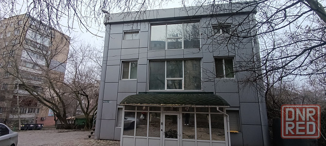 Сдам Отдельно Стоящий офис 350 м² в Ленинском р-не, оЦкБ. Парковка. Ремонт. Накопительный бак. Донецк - изображение 2