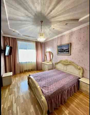 Сдам 2-х комн в Новострое Калининском р-не 100 м2. Два санузла. Накопительный бак. Ремонт. Паркинг. Донецк