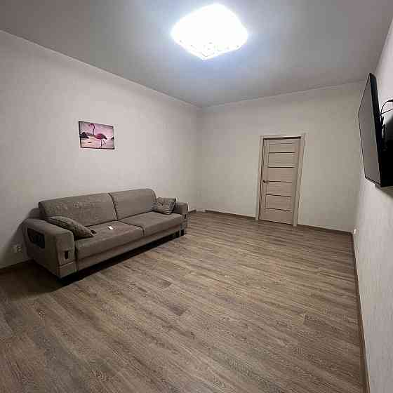 Сдаётся трёхкомнатная квартира в Донецке, Калининский район Донецк