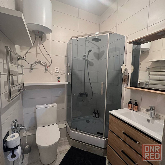 Сдаётся трёхкомнатная квартира в Донецке, Калининский район Донецк - изображение 2