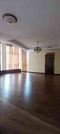 Сдам в аренду Элитный Офис 400 м². Ремонт. Отдельный вход. Парковка. Центр. Донецк