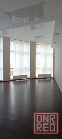 Сдам в аренду Элитный Офис 400 м². Ремонт. Отдельный вход. Парковка. Центр. Донецк - изображение 7