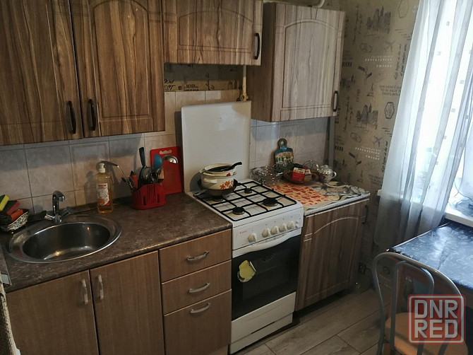 Сдаётся однокомнатная квартира на Текстильщике, ул. Петровского 2-й этаж Донецк - изображение 5