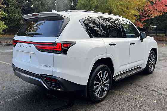 Fairly Used 2022 Lexus LX 600 Premium Москва