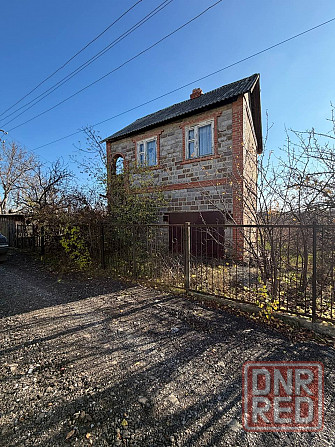 Продаётся с гаражом 3-х комнатный двухэтажный дом в с. Андреевка ст,, Мебельщик " Донецк - изображение 1