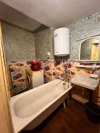 Продам 1к квартиру.мкр Зеленый.2этаж, крупногабаритная Макеевка