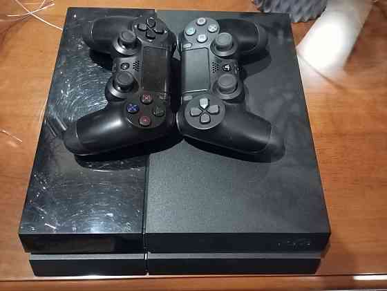 Продам Игровую Консоль PS 4 Макеевка