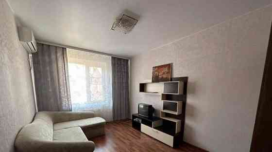 Сдаётся однокомнатная квартира в Ленинском районе Донецка, на улице Кироваа Донецк