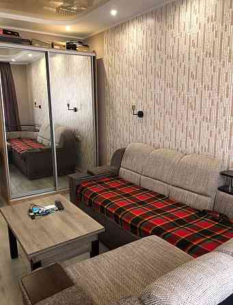 Сдается 2-ая квартира Район: Киевский Ориентир: жд Донецк