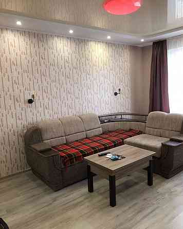 Сдается 2-ая квартира Район: Киевский Ориентир: жд Донецк