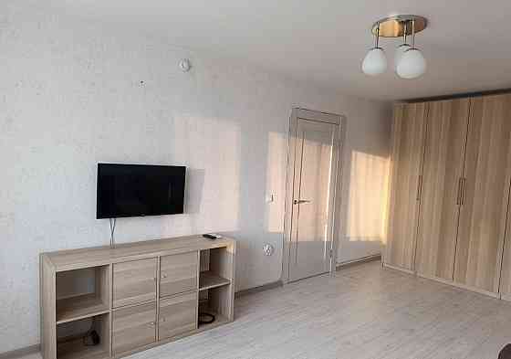 Сдаётся просторная однокомнатная квартира (40 кв. м) в Пролетарском районе Донецка Донецк