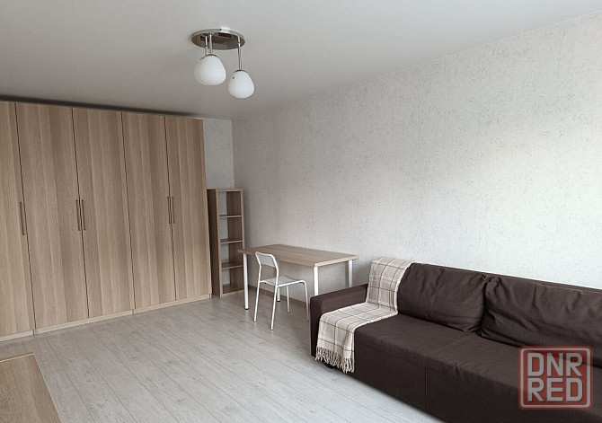 Сдаётся просторная однокомнатная квартира (40 кв. м) в Пролетарском районе Донецка Донецк - изображение 2