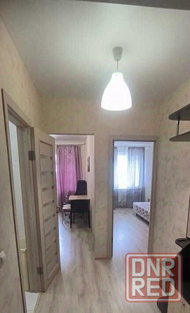 Сдаётся однокомнатная квартира в Ворошиловском районе Донецка, ориентир - Крытый Рынок. Донецк - изображение 2