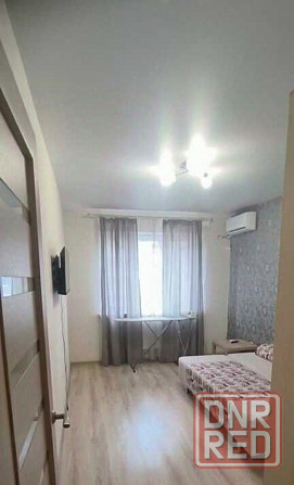 Сдаётся однокомнатная квартира в Ворошиловском районе Донецка, ориентир - Крытый Рынок. Донецк - изображение 1