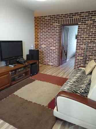 2-х комнатная квартира Район: Калининский Ориентир: Дружба Донецк