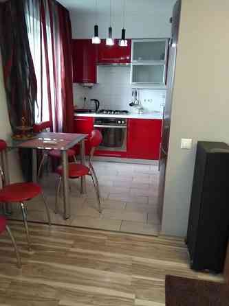 2-х комнатная квартира Район: Калининский Ориентир: Дружба Донецк