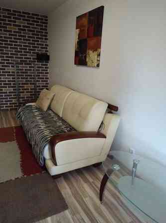 2-х комнатная квартира Район: Калининский Ориентир: Дружба Донецк