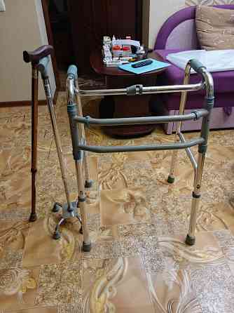 Медицинские ходунки в комплекте с палочками Донецк