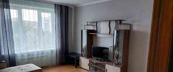 Сдаётся на длительный срок чистая, светлая, уютная, с хорошим ремонтом однокомнатная квартира в Буде Донецк
