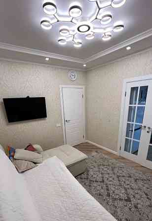 Сдается: Трёхкомнатная квартира Этаж: 3/5 Район: Кировский Донецк