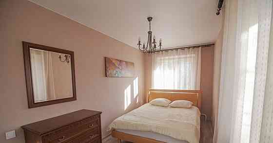 Сдается: Двухкомнатная квартира Этаж: 2/5 Район: Ворошиловский Донецк