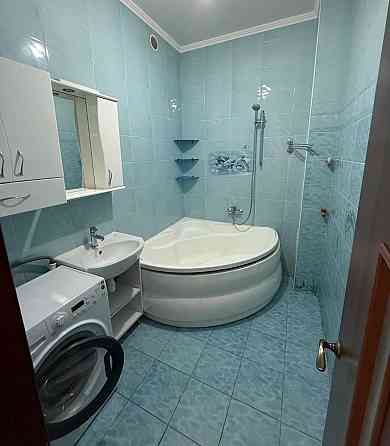 Сдам отличную 2-комнатную квартиру 63 м2 Город Донецк Куйбышевский район (ориентир пл. Бакинских Донецк