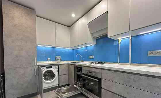 Сдаю двухкомнатную квартиру на 2 этаже многоэтажного дома в Кировском районе Донецк