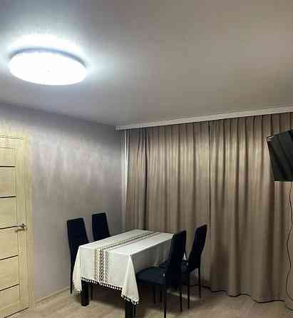 Сдаю двухкомнатную квартиру в Ворошиловском районе, Бульвар Шевченко ориентир Крытый рынок Донецк