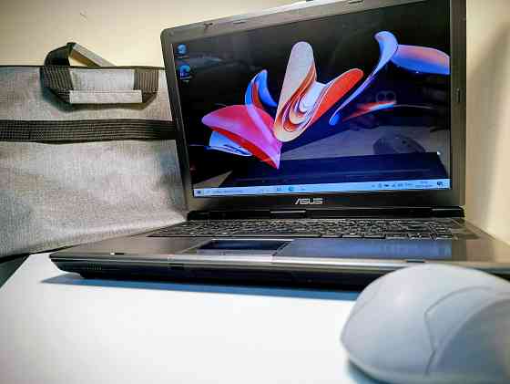 Бюджетный ноутбук Asus X51RL для офиса Донецк
