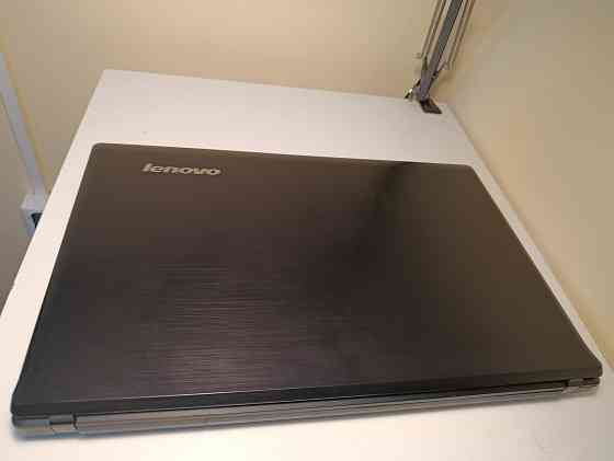 Большой ноутбук Lenovo G780 + 12 Игр в идеале Донецк