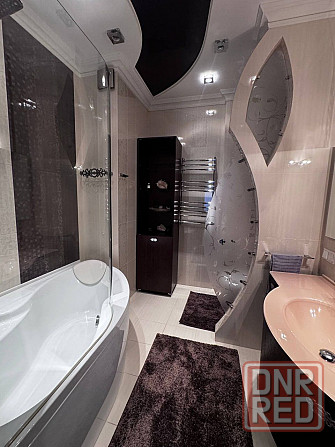 Трехкомнатная квартира Жк«Центральный », пр. Панфилова Донецк - изображение 8