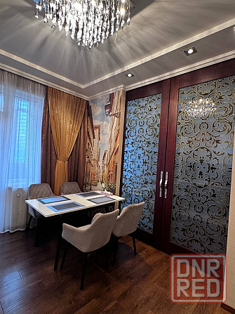 Трехкомнатная квартира Жк«Центральный », пр. Панфилова Донецк - изображение 4