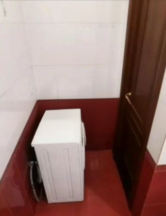 продается крупно габаритная 2к на словацкой, куйбышева, 1/9 Донецк