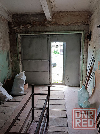 Продам небольшой гараж по пр-ту Мира, кооператив Донецк - изображение 3