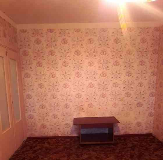 Сдаю двухкомнатную квартиру 48 м² этаж 4/9. город Донецк, Будённовский район, ул. Независимости. Донецк