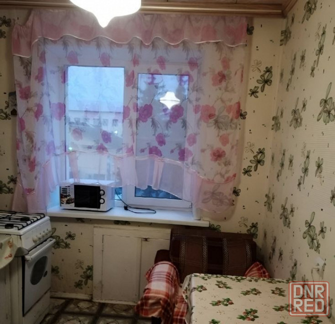 Сдаю двухкомнатную квартиру 48 м² этаж 4/9. город Донецк, Будённовский район, ул. Независимости. Донецк - изображение 3