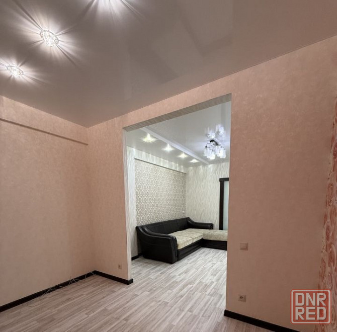 Сдам уютную двухкомнатную квартиру в Кировском районе, ориентир Текстильщик. 3/5 этаж. Донецк - изображение 1