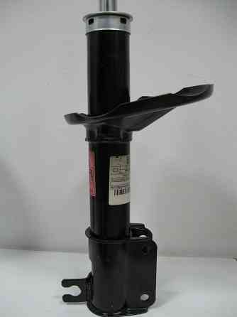 Передние амортизаторы на Chevrolet Epica 96639830, 96639829 Макеевка