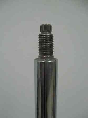 Передние амортизаторы на Chevrolet Epica 96639830, 96639829 Макеевка