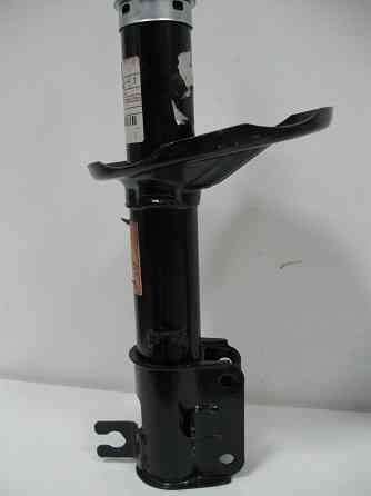 Передние амортизаторы на Chevrolet Epica 96639830, 96639829 Макеевка