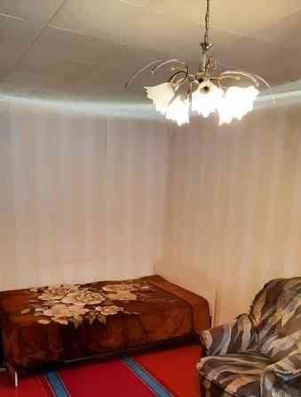 Сдам однокомнатную квартиру в Калининском районе, ориентир парк Гуливер. Площадь 30 квадратных метро Донецк