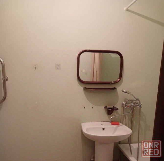 Ворошиловский район Ориентир Крытый рынок Площадь 35 квадратных метров Донецк - изображение 3