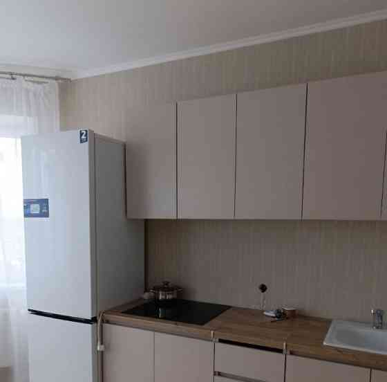 двухкомнатная квартира в шаговой доступности от Донбасс Арены Площадь 59кв Донецк